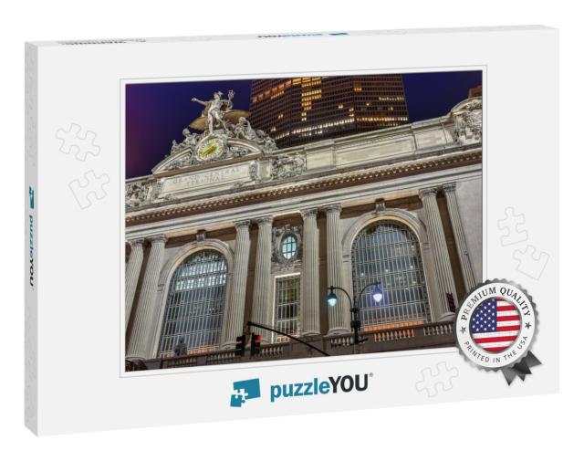 Grand Central Terminal At Night in New York City... Jigsaw Puzzle