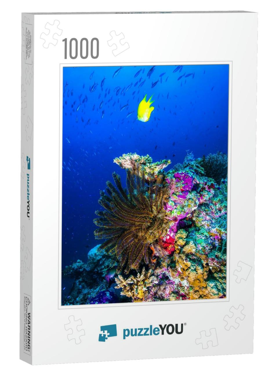 Underwater Coral Fish Vertical Scene. Yellow Coral Fish i... Jigsaw Puzzle with 1000 pieces