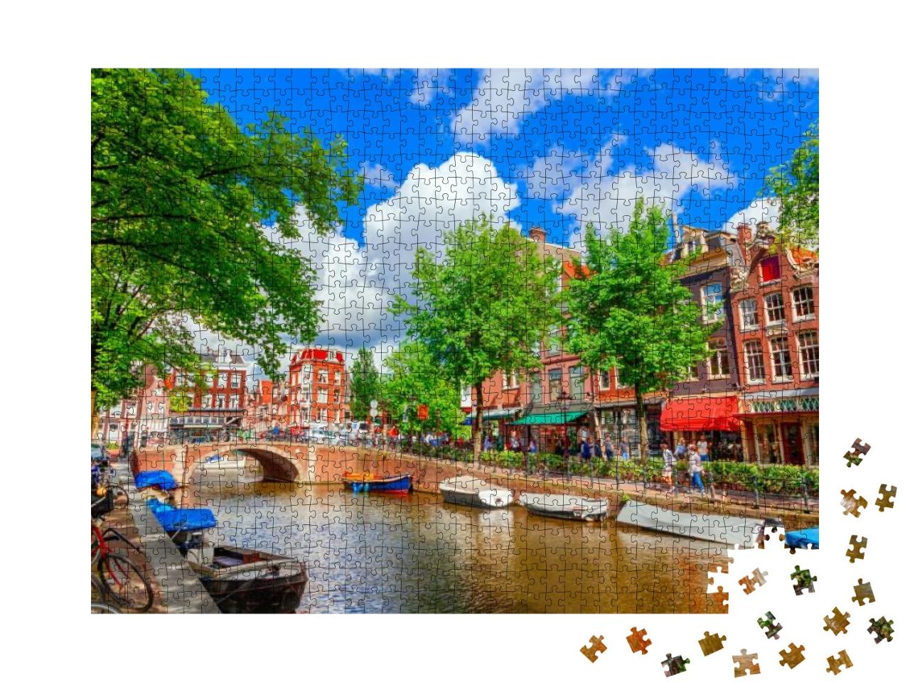 Canal in Amsterdam... Jigsaw Puzzle with 1000 pieces