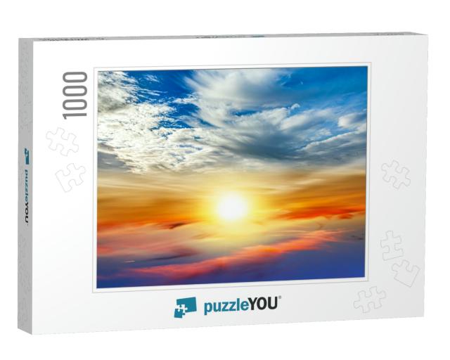 Colorful Sky with Sun in Clouds of Altitude... Jigsaw Puzzle with 1000 pieces
