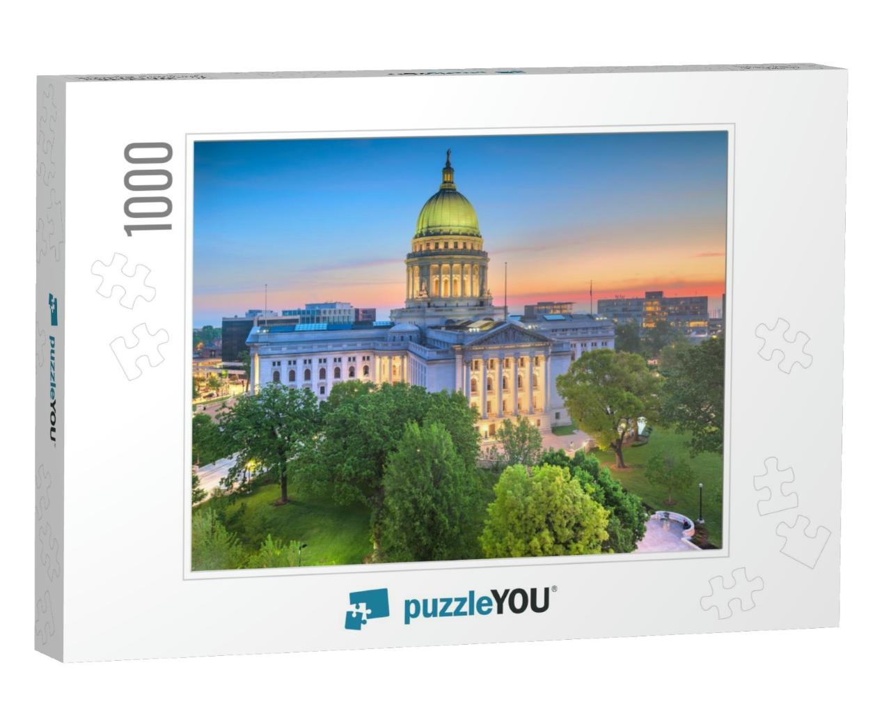 Madison, Wisconsin, USA State Capitol Building At Dusk... Jigsaw Puzzle with 1000 pieces