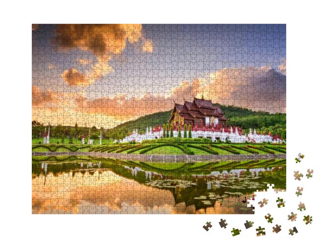 Chiang Mai, Thailand At Royal Flora Ratchaphruek Park... Jigsaw Puzzle with 1000 pieces
