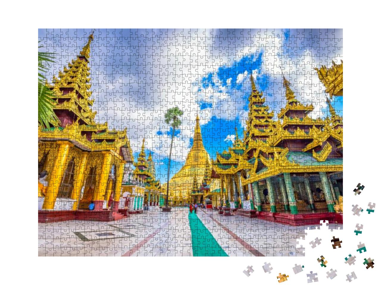 Shwedagon Pagoda in Yangon, Myanmar... Jigsaw Puzzle with 1000 pieces