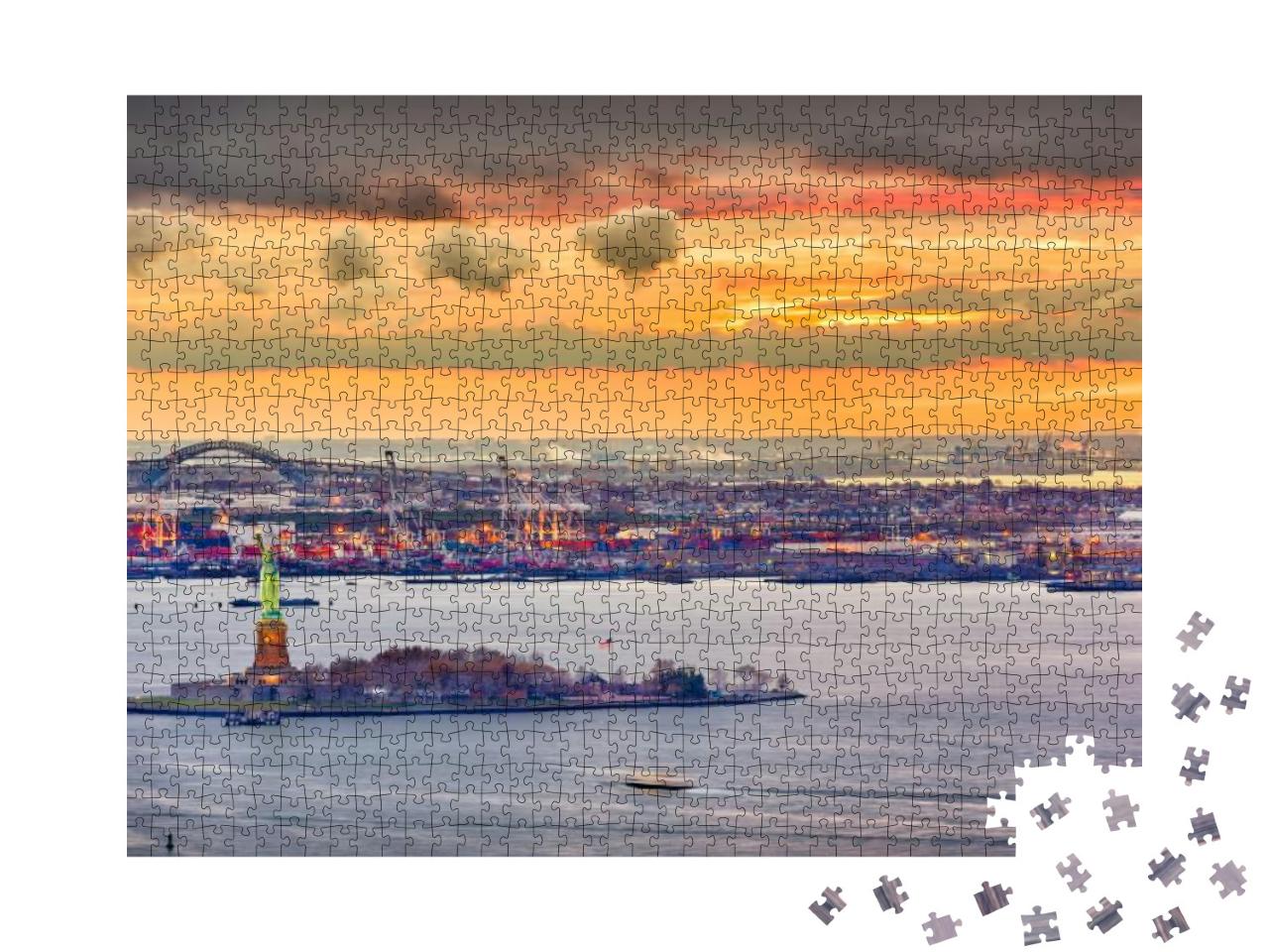 New York Harbor, New York, USA with the Statue of Liberty... Jigsaw Puzzle with 1000 pieces
