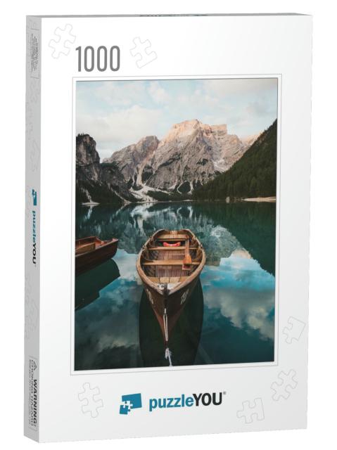 The Lago Di Braies in Italy... Jigsaw Puzzle with 1000 pieces