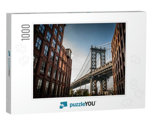 Manhattan Bridge Seen from a Narrow Alley Enclosed by Two... Jigsaw Puzzle with 1000 pieces