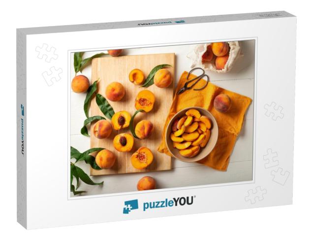 Peaches Whole Fruits with Leaves, Peaches in Halves, Peac... Jigsaw Puzzle