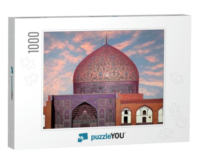Iran. Persia. Isfahan. Dome of Sheikh Lotfollah Mosque At... Jigsaw Puzzle with 1000 pieces