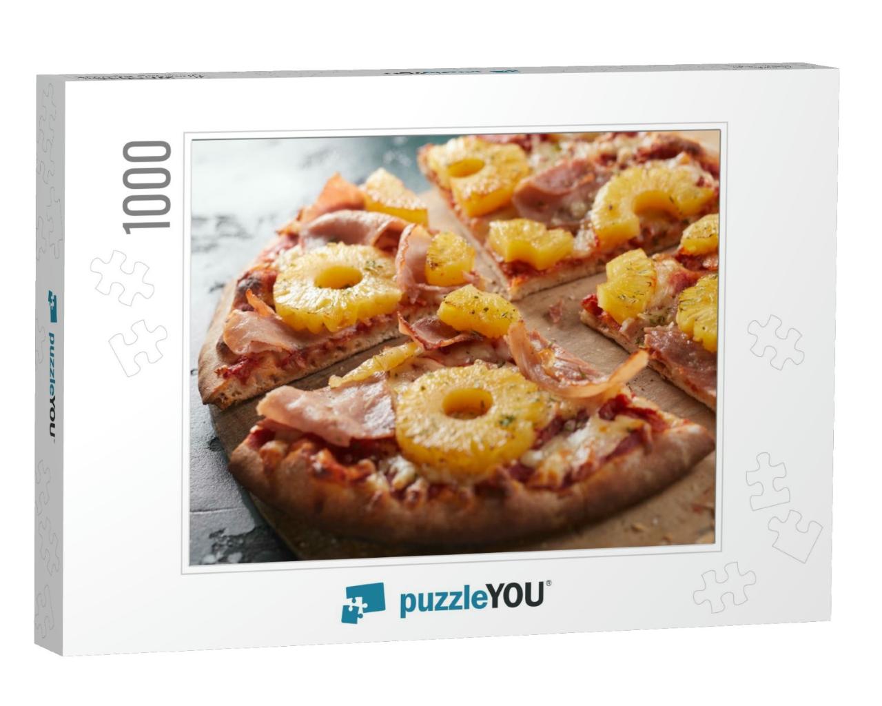 Tasty Hawaiian Pizza with Pineapple Rings & Prosciutto Ha... Jigsaw Puzzle with 1000 pieces