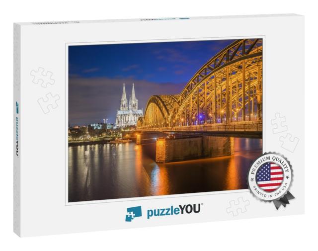 Night View of Cologne Cathedral in Cologne, Germany... Jigsaw Puzzle