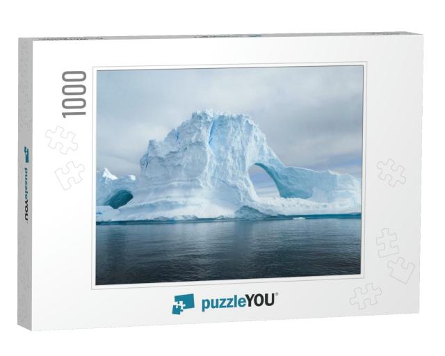 Glaciers & the Icebergs of Antarctica from the Very South... Jigsaw Puzzle with 1000 pieces