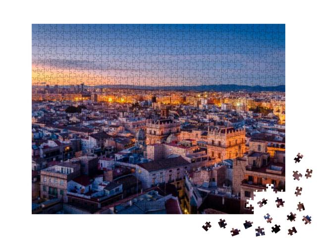 Sunset in the Historic Center of Valencia... Jigsaw Puzzle with 1000 pieces