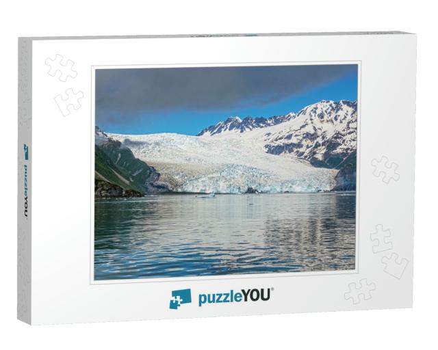 A Scenic View of the Aialik Glacier in Kenai Fjords Natio... Jigsaw Puzzle