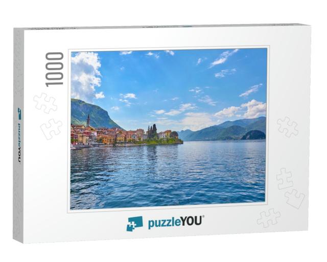 Beautiful View of Lake Como... Jigsaw Puzzle with 1000 pieces