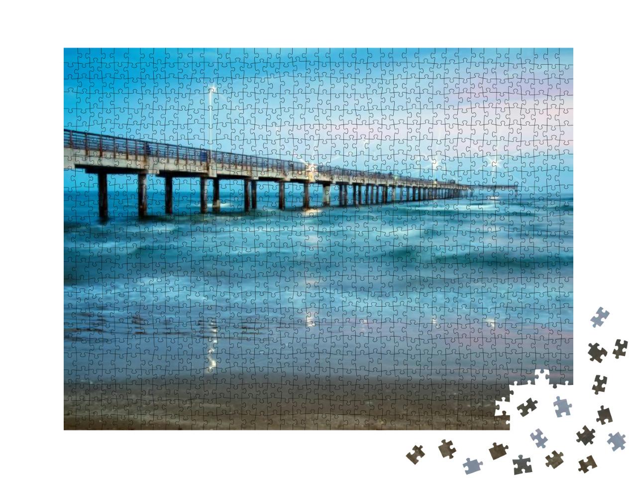 Bob Hall Pier on Padre Island Near Corpus Christi, Texas... Jigsaw Puzzle with 1000 pieces