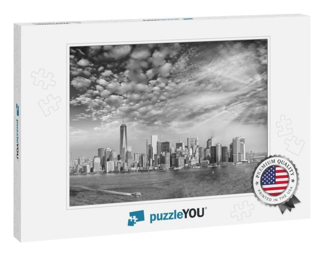Downtown Manhattan At Sunset. Beautiful View from Ellis I... Jigsaw Puzzle