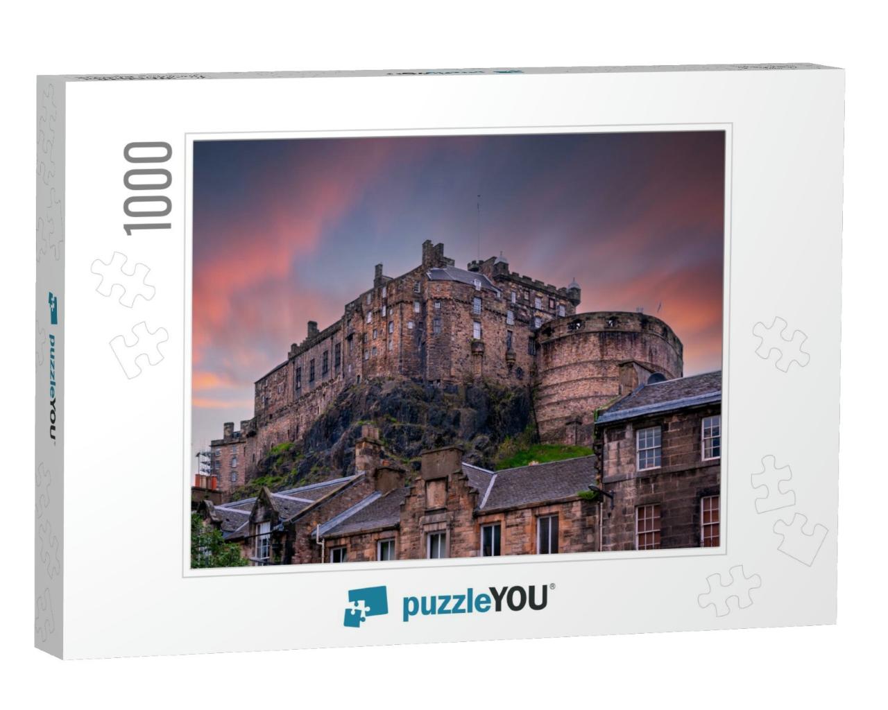 View on Edinburgh Castle from Heriot Place During Sunset... Jigsaw Puzzle with 1000 pieces