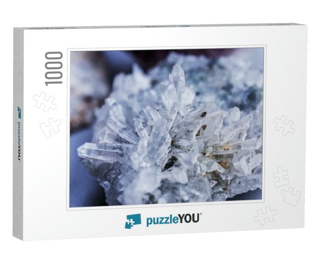 Crystal of Quartz Close Up for Recreation & Meditation. C... Jigsaw Puzzle with 1000 pieces