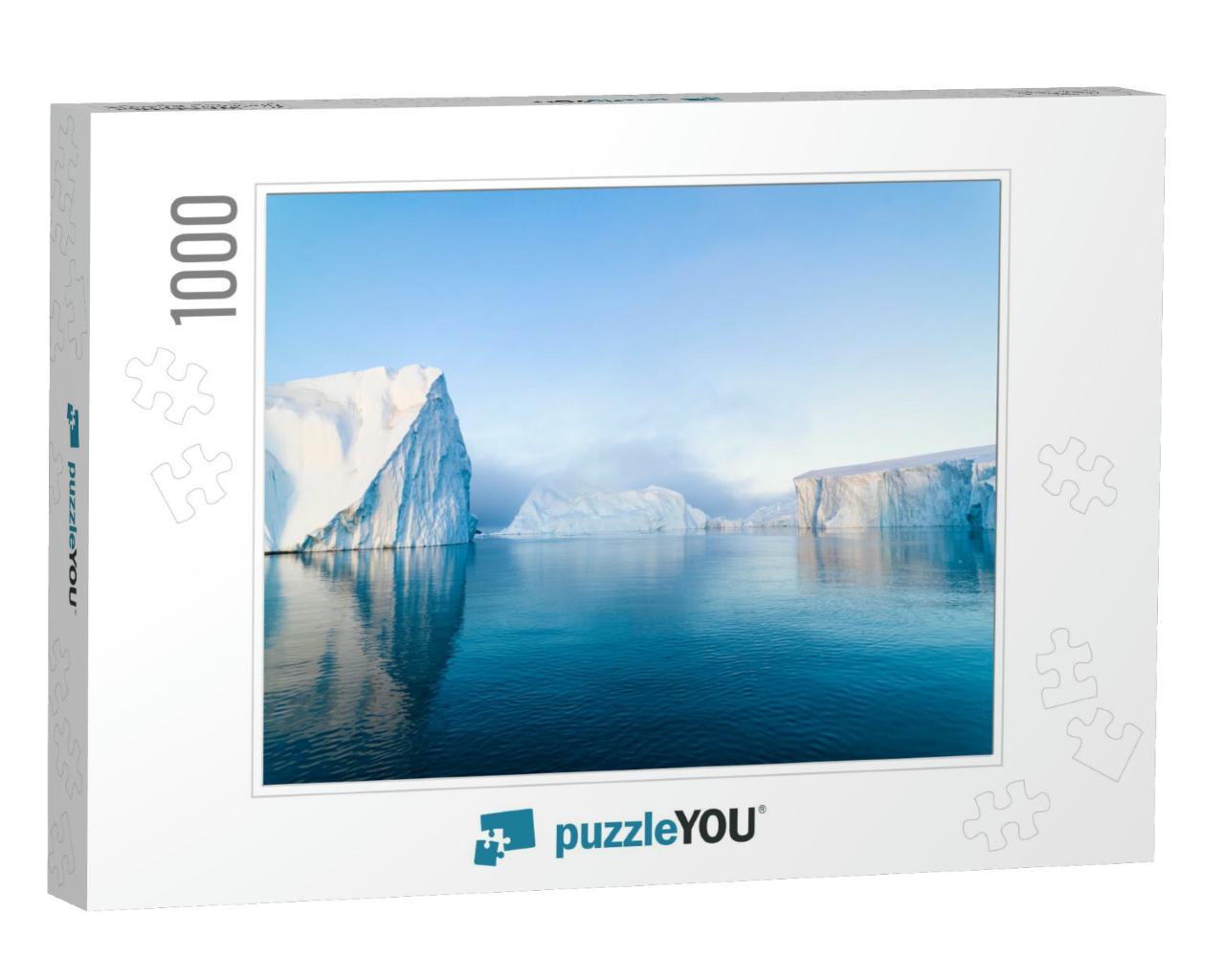 Arctic Icebergs on Arctic Ocean in Greenland... Jigsaw Puzzle with 1000 pieces