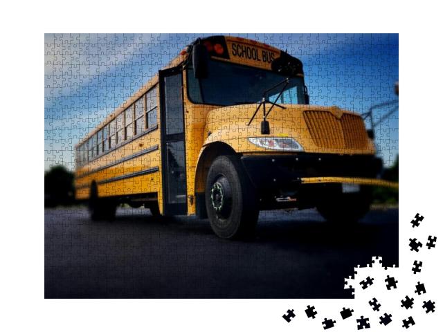 Blurred Yellow School Bus... Jigsaw Puzzle with 1000 pieces