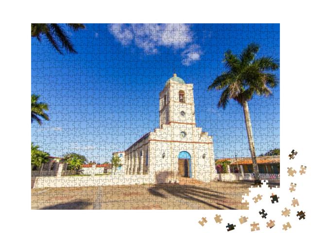 Cetral Square in Cuban Colonian Spanish Village of Vinale... Jigsaw Puzzle with 1000 pieces