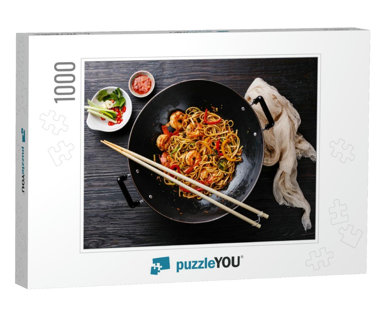 Udon Stir-Fry Noodles with Shrimp & Vegetables in Wok Pan... Jigsaw Puzzle with 1000 pieces