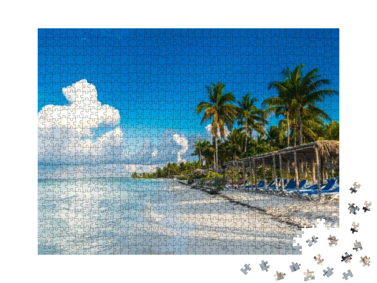 A Seat in Front of the Caribbean Sea. Beautiful Beach of... Jigsaw Puzzle with 1000 pieces