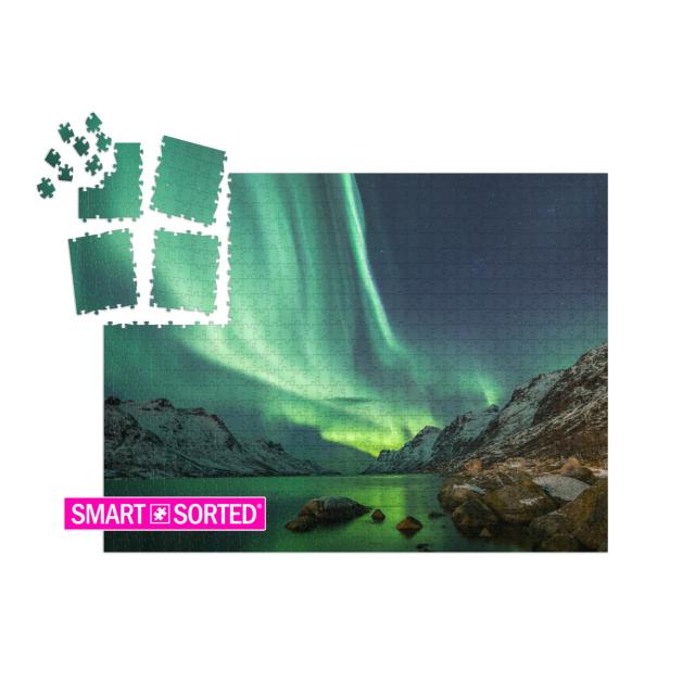 Northern Lights Above Waters Edge... | SMART SORTED® | Jigsaw Puzzle with 1000 pieces