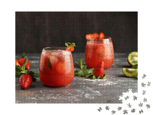 Cold, Strawberry Lemonade with Mint, Ice Cubes & Kiwi, a... Jigsaw Puzzle with 1000 pieces