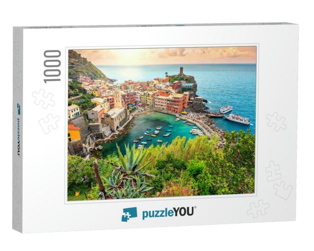 Panorama of Vernazza & Suspended Garden, Cinque Terre Nat... Jigsaw Puzzle with 1000 pieces