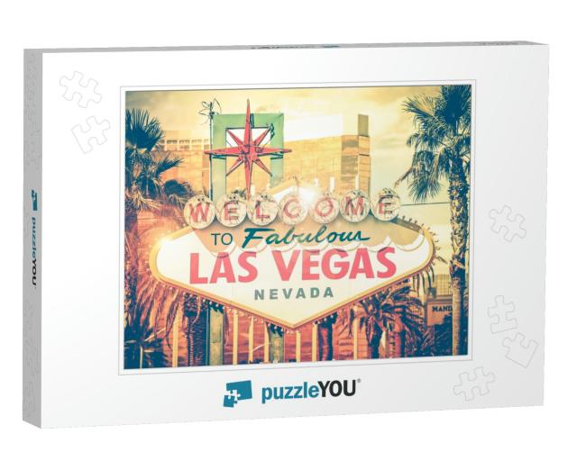 Vintage Las Vegas Photo. Las Vegas Boulevard Entrance Sig... Jigsaw Puzzle