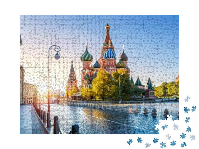 St. Basils Cathedral on Red Square in Moscow & the Mornin... Jigsaw Puzzle with 1000 pieces