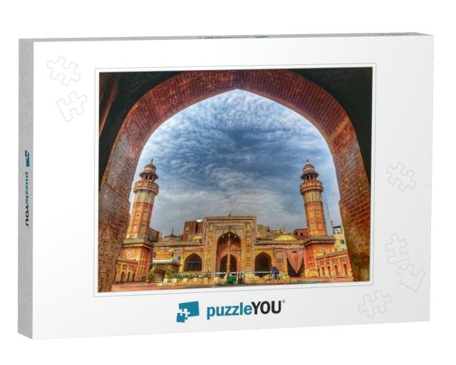Beautiful View of Wazir Khan Masjid Lahore Pakistan... Jigsaw Puzzle