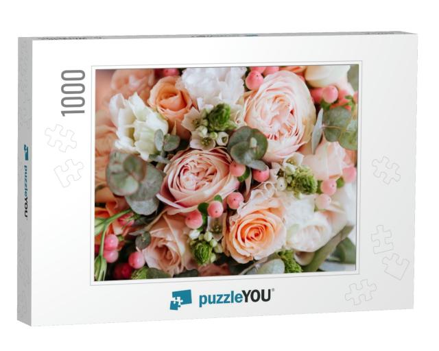 Wedding Flowers, Bridal Bouquet Closeup. Decoration Made... Jigsaw Puzzle with 1000 pieces