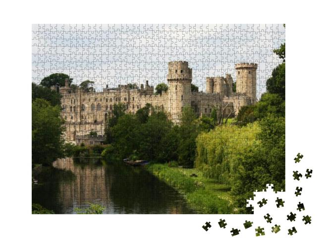 Warwick Castle in Northern England... Jigsaw Puzzle with 1000 pieces