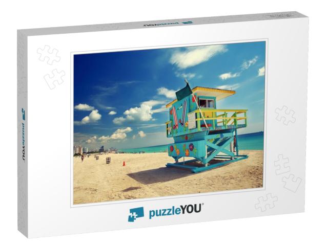 South Beach in Miami, Florida... Jigsaw Puzzle