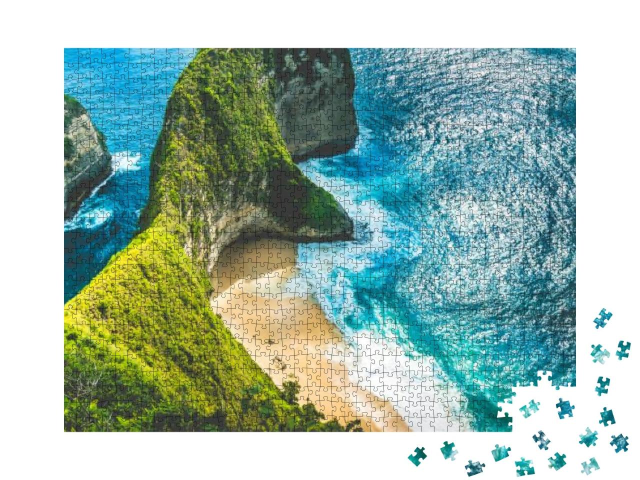 Manta Bay or Kelingking Beach on NUSA Penida Island, Bali... Jigsaw Puzzle with 1000 pieces
