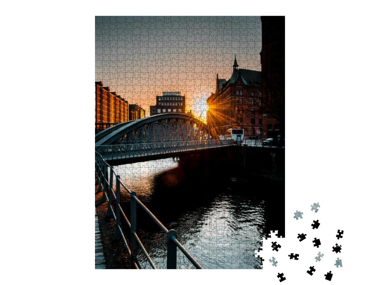Empty Streets of a Evening Sunset Walk in the Famous Urba... Jigsaw Puzzle with 1000 pieces
