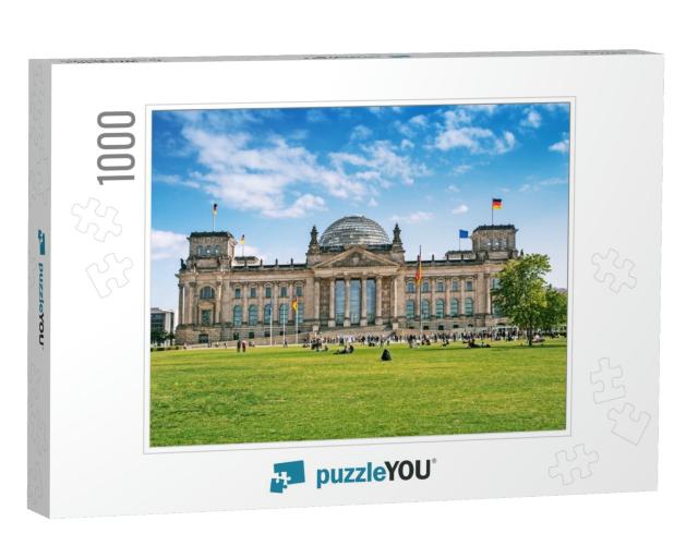 Reichstag Building in Berlin, Germany... Jigsaw Puzzle with 1000 pieces