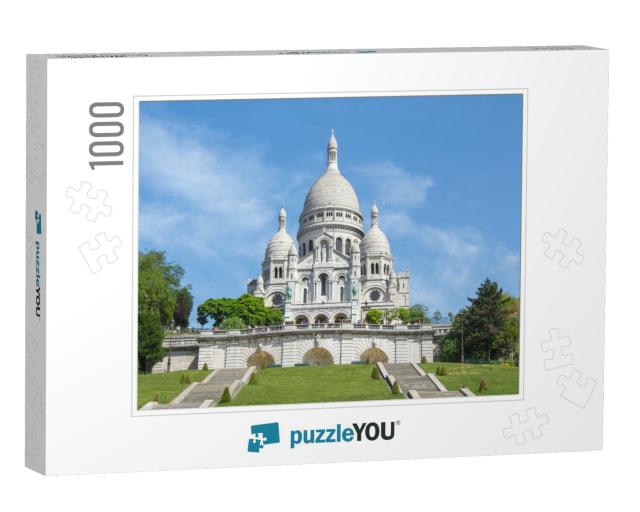 Basilica of Sacre Coeur Sacred Heart on Montmartre Hill... Jigsaw Puzzle with 1000 pieces