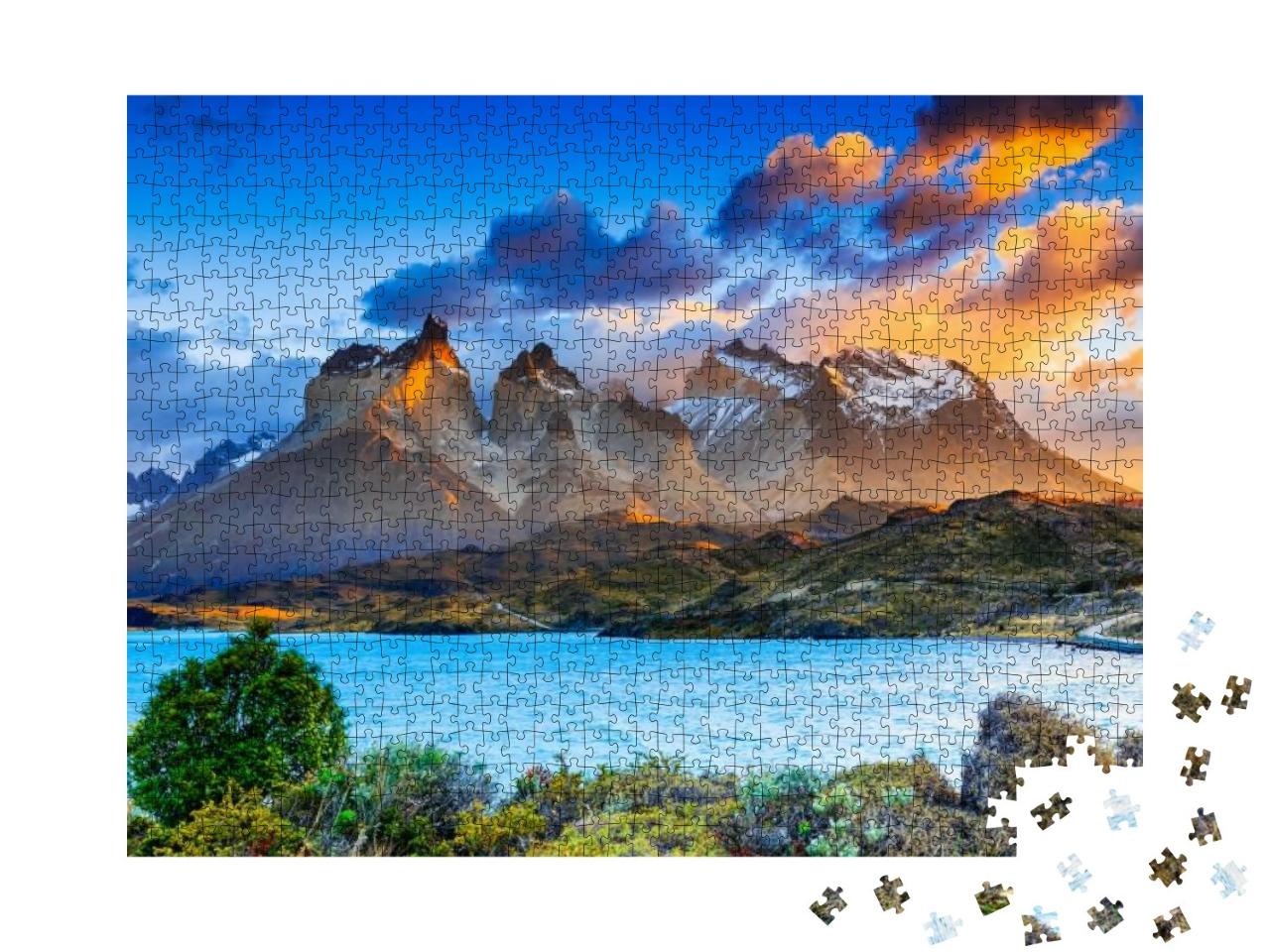 Torres Del Paine National Park, Chile. Sunrise At the Peh... Jigsaw Puzzle with 1000 pieces