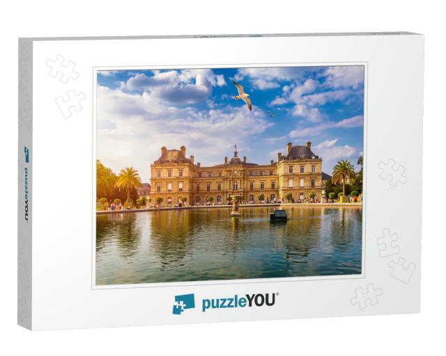 The Luxembourg Palace in the Jardin Du Luxembourg or Luxe... Jigsaw Puzzle