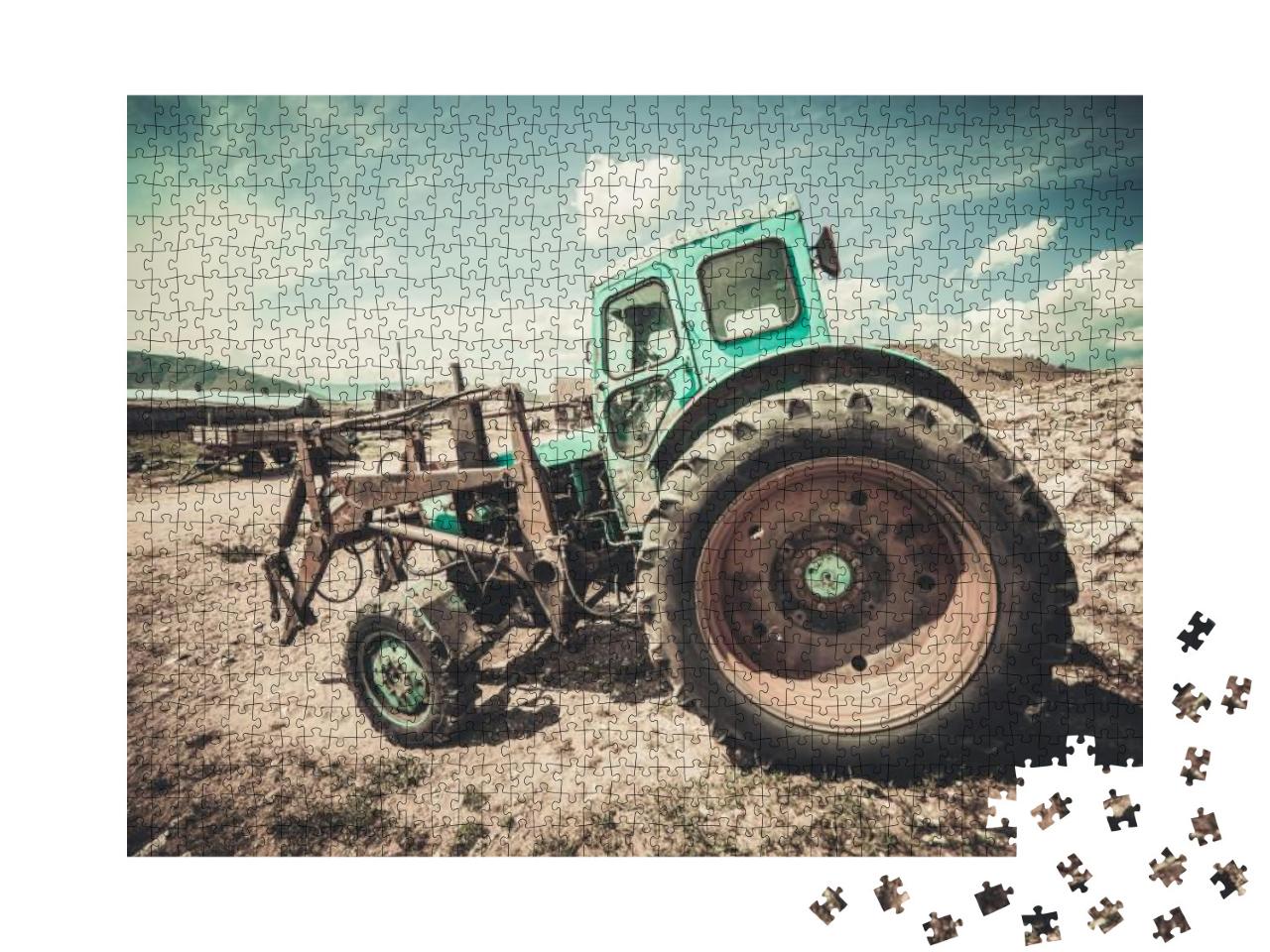 Old Tractor. Old Metal Machine... Jigsaw Puzzle with 1000 pieces