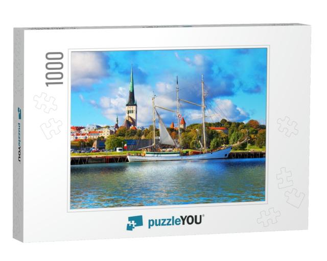 Scenic Summer Panorama of Pier with Historical Tall Saili... Jigsaw Puzzle with 1000 pieces