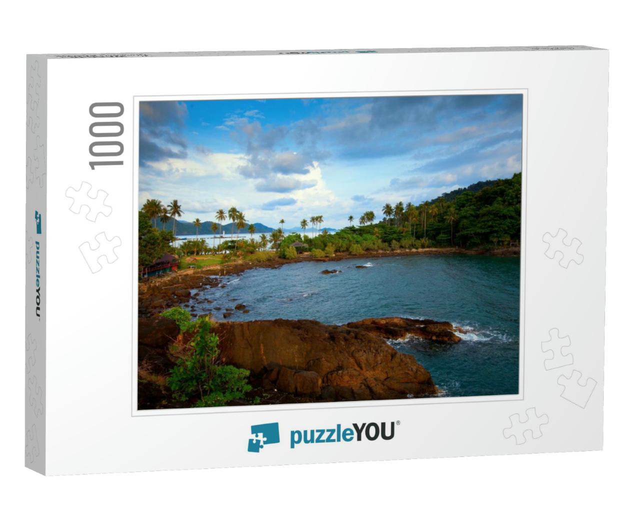 Beautiful View of the Ko Chang Island, Thailand... Jigsaw Puzzle with 1000 pieces