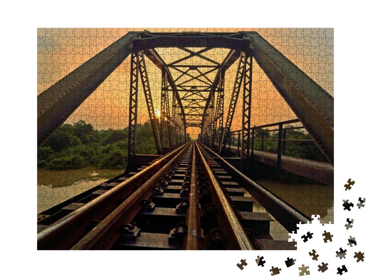 Metal Rail Road Bridge... Jigsaw Puzzle with 1000 pieces