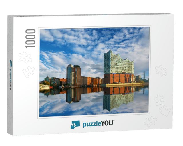 Reflection of the Elbphilharmonie in Hamburg... Jigsaw Puzzle with 1000 pieces