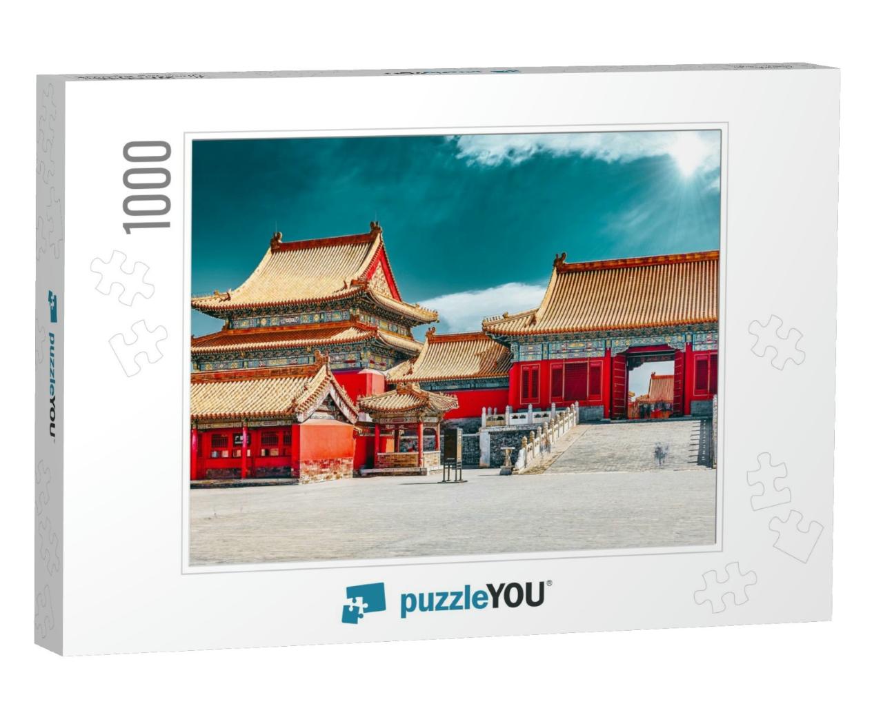 Palaces, Pagodas Inside the Territory of the Forbidden Ci... Jigsaw Puzzle with 1000 pieces