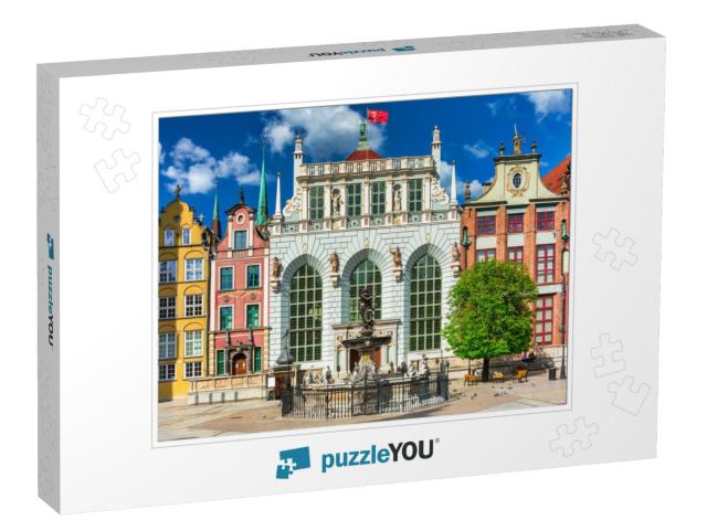 Beautiful Architecture of the Old Town in Gdansk with Art... Jigsaw Puzzle