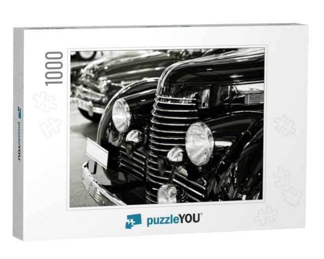 Old Vintage Car... Jigsaw Puzzle with 1000 pieces
